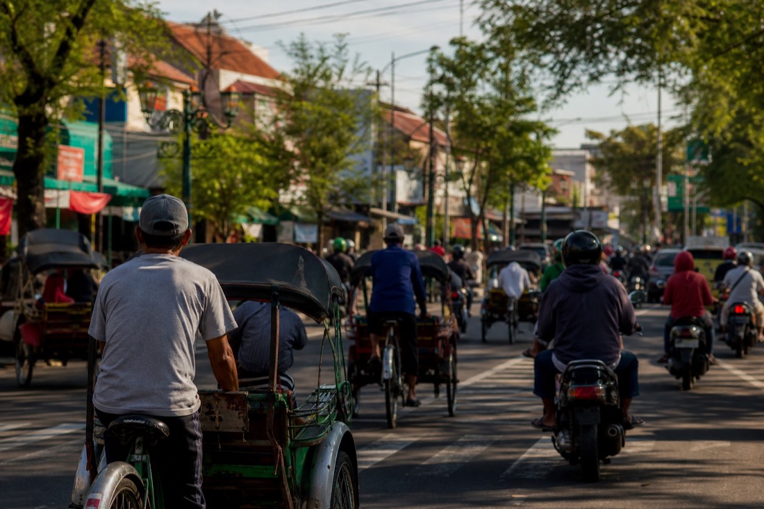 A street scene in Yogyakarta, the departure city for Borobudur tours